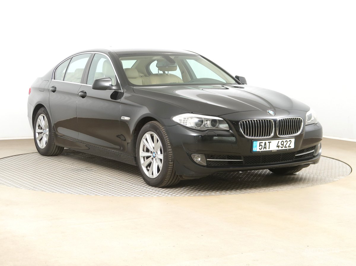 BMW Řada 5, 2011 - celkový pohled