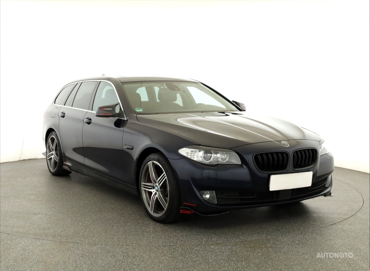 BMW Řada 5, 2011 - celkový pohled