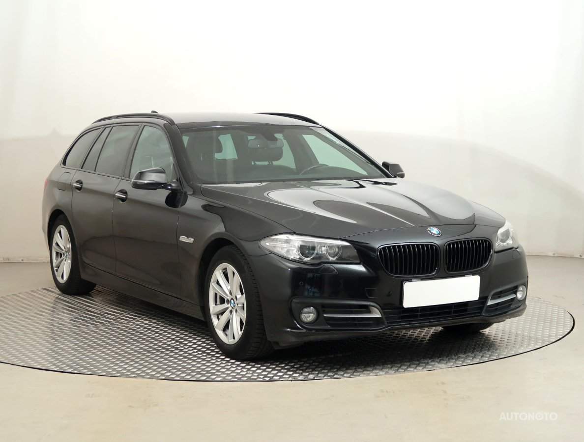 BMW Řada 5, 2015 - celkový pohled