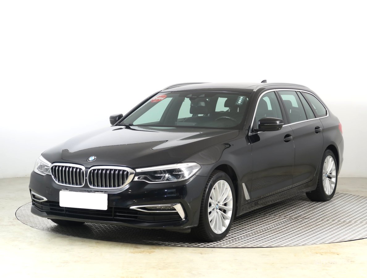 BMW Řada 5, 2018 - pohled č. 3