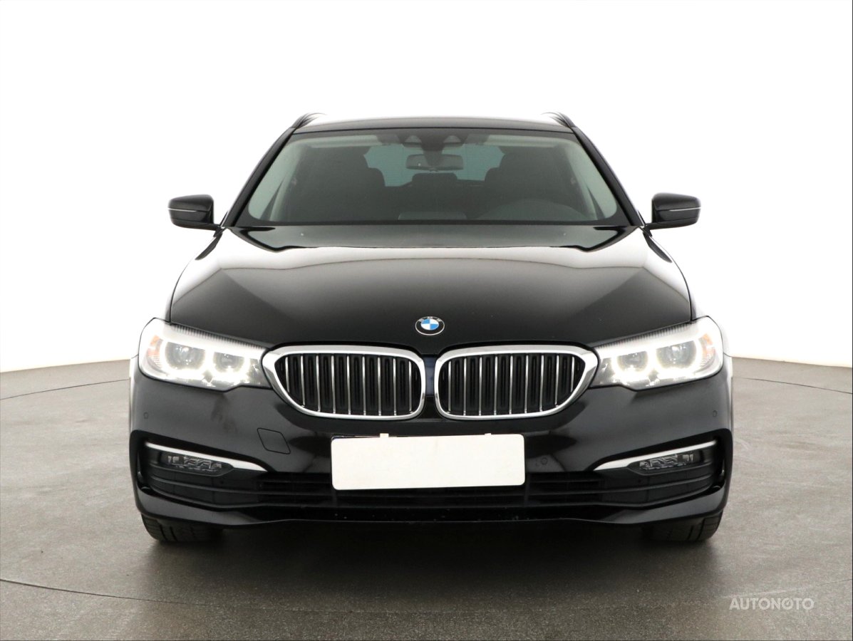 BMW Řada 5, 2019 - pohled č. 2