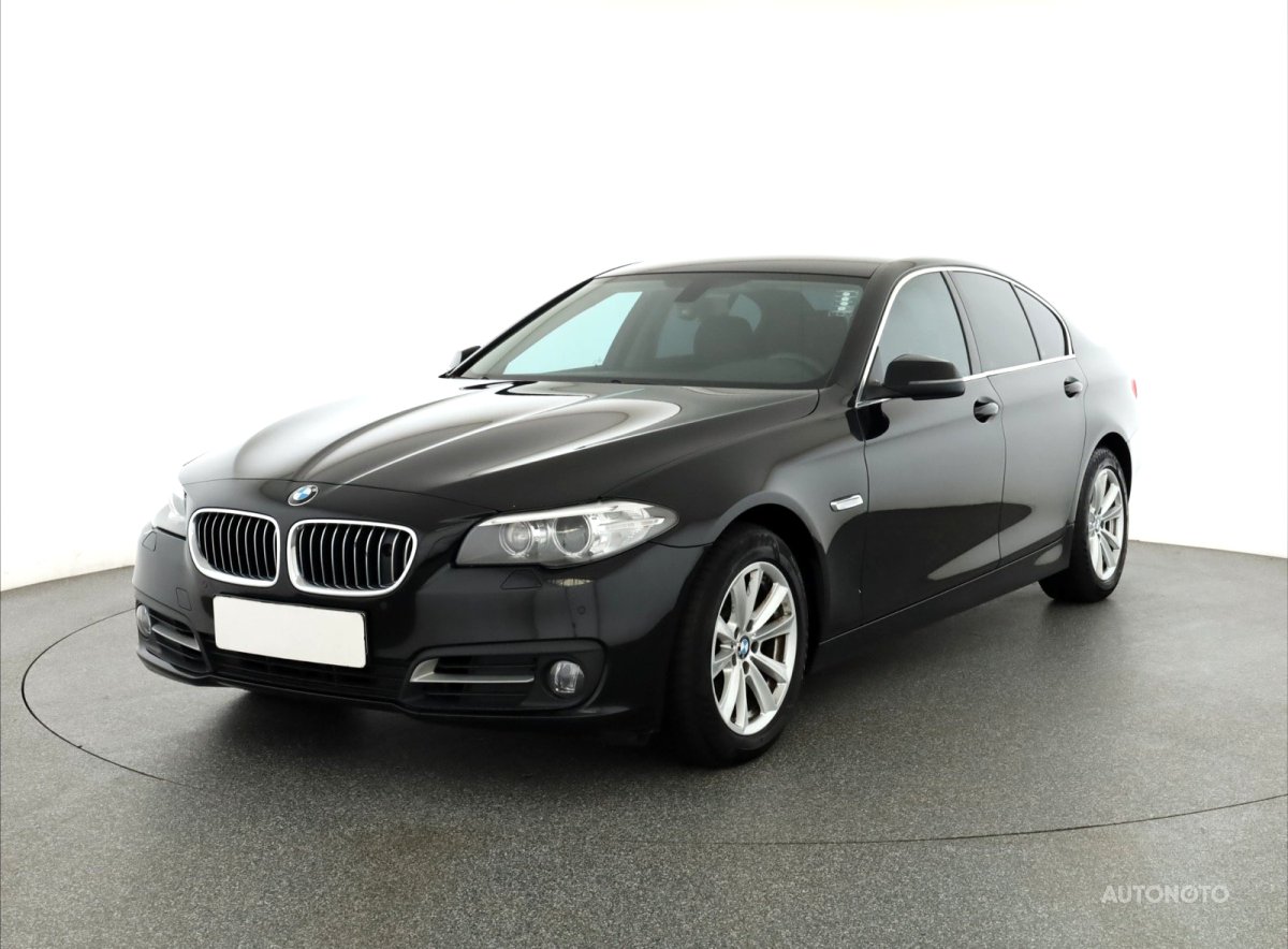 BMW Řada 5, 2014 - pohled č. 3