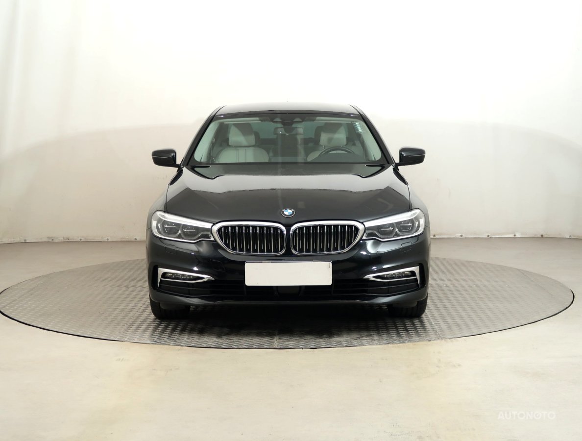 BMW Řada 5, 2019 - pohled č. 2