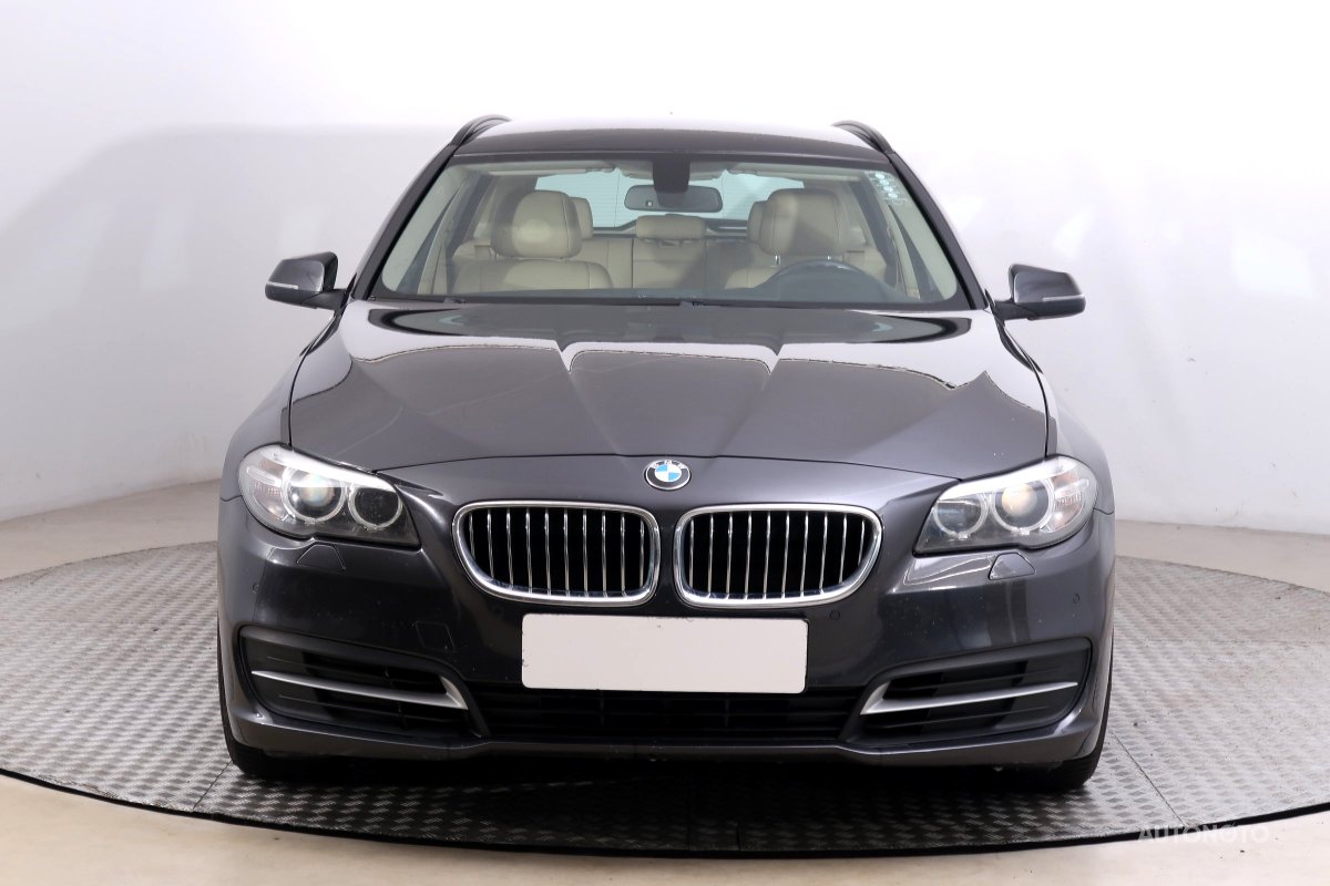 BMW Řada 5, 2014 - pohled č. 2