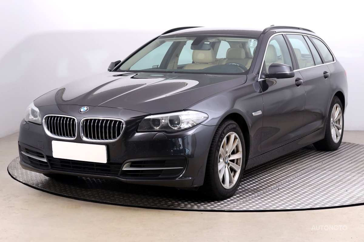 BMW Řada 5, 2014 - pohled č. 3