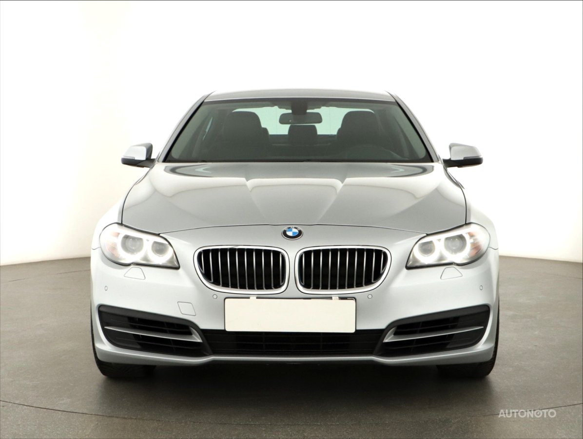 BMW Řada 5, 2015 - pohled č. 2