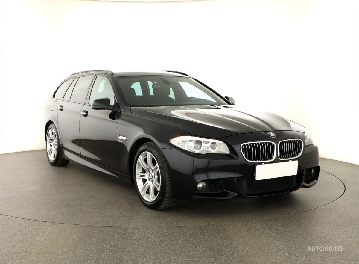 BMW Řada 5, 2012 - celkový pohled