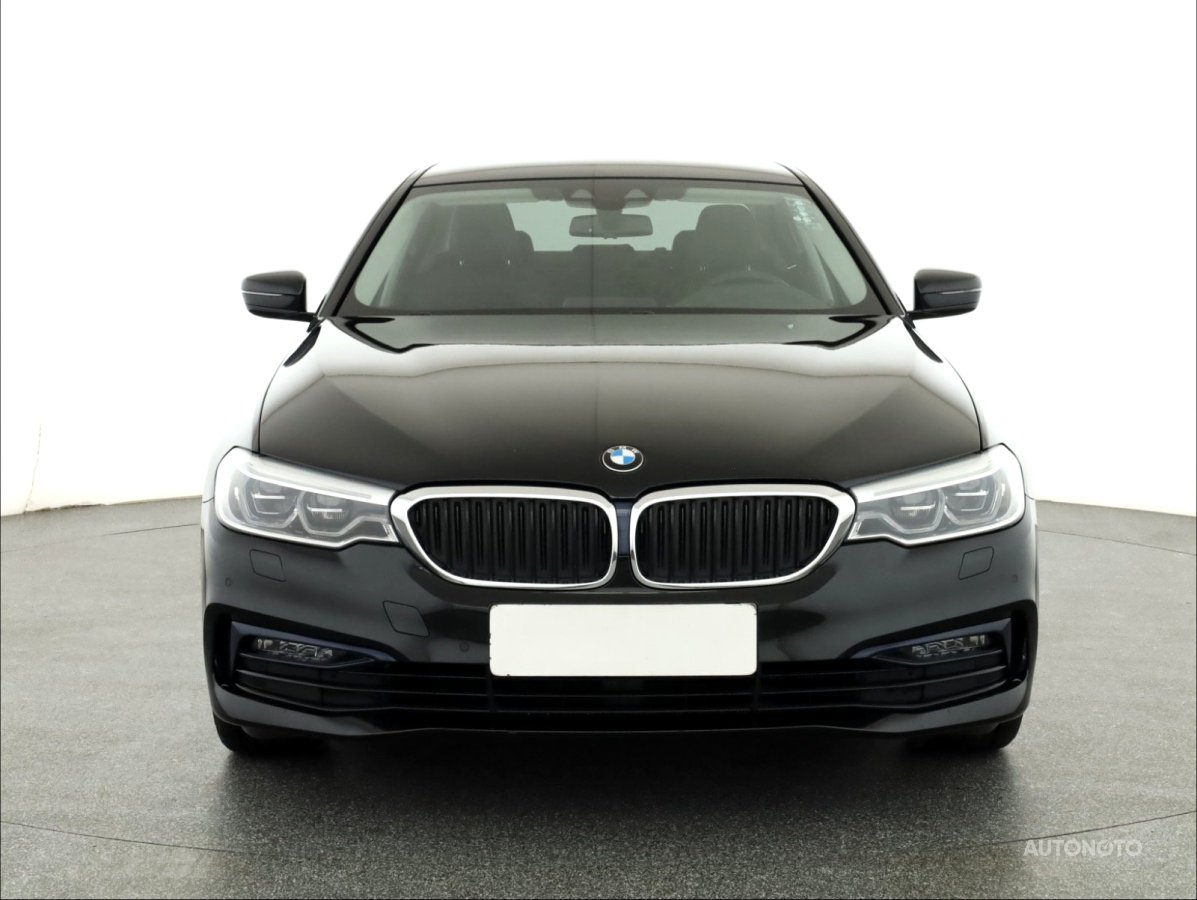 BMW Řada 5, 2019 - pohled č. 2