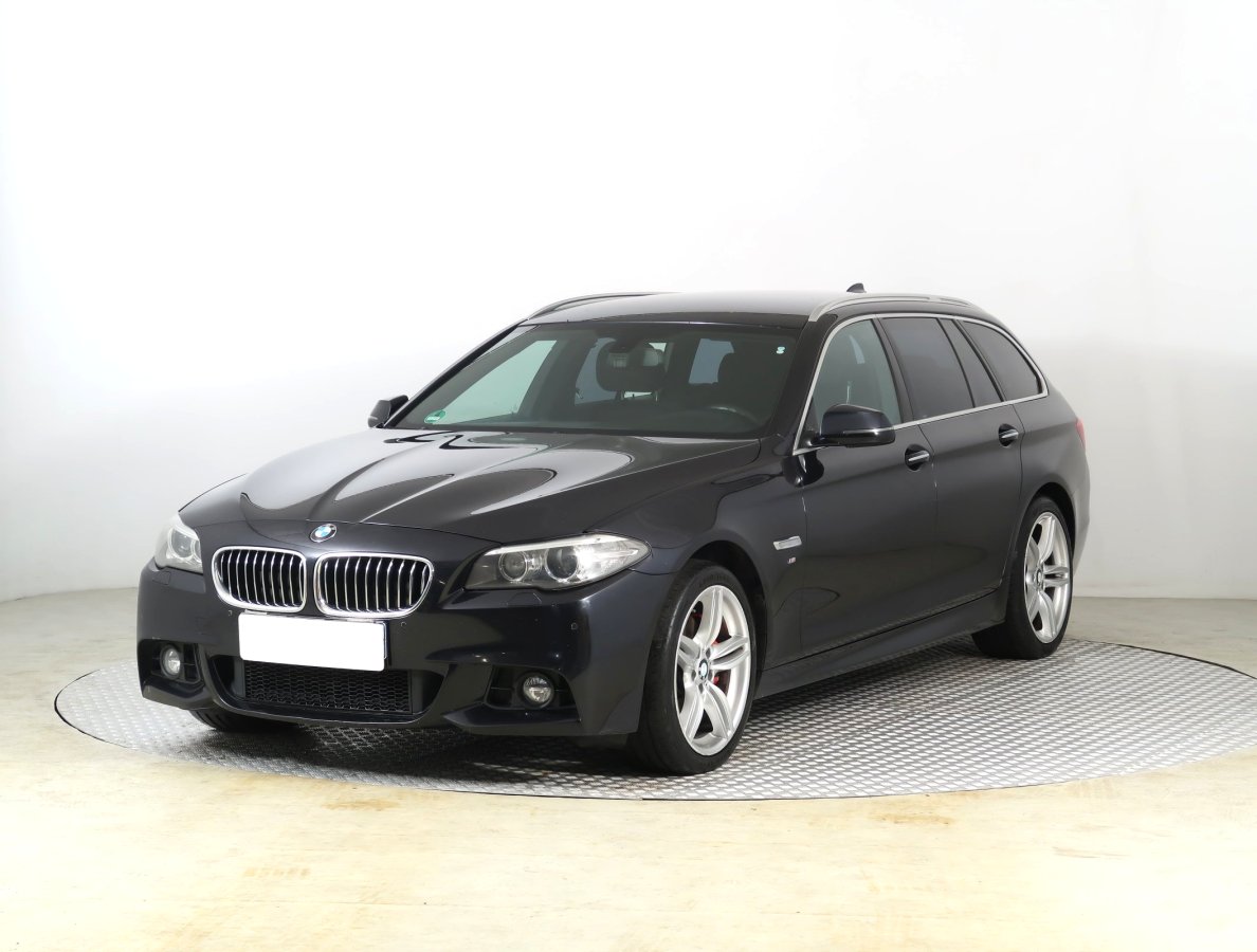 BMW Řada 5, 2014 - pohled č. 3