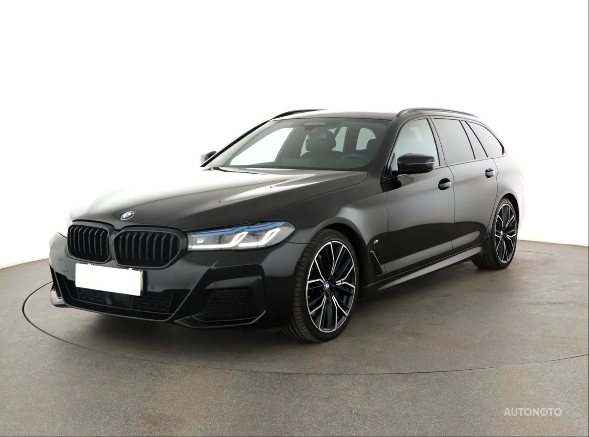 BMW Řada 5, 2021 - pohled č. 3