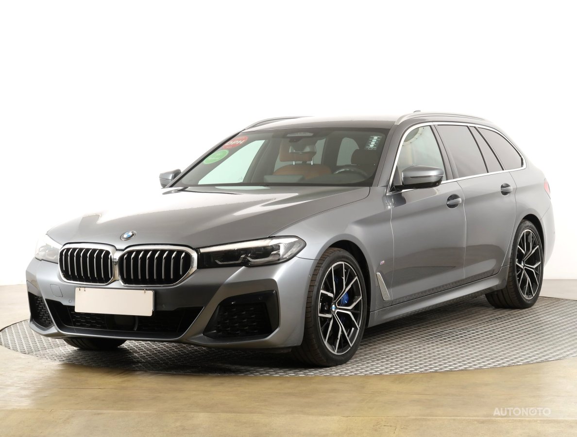 BMW Řada 5, 2021 - pohled č. 3