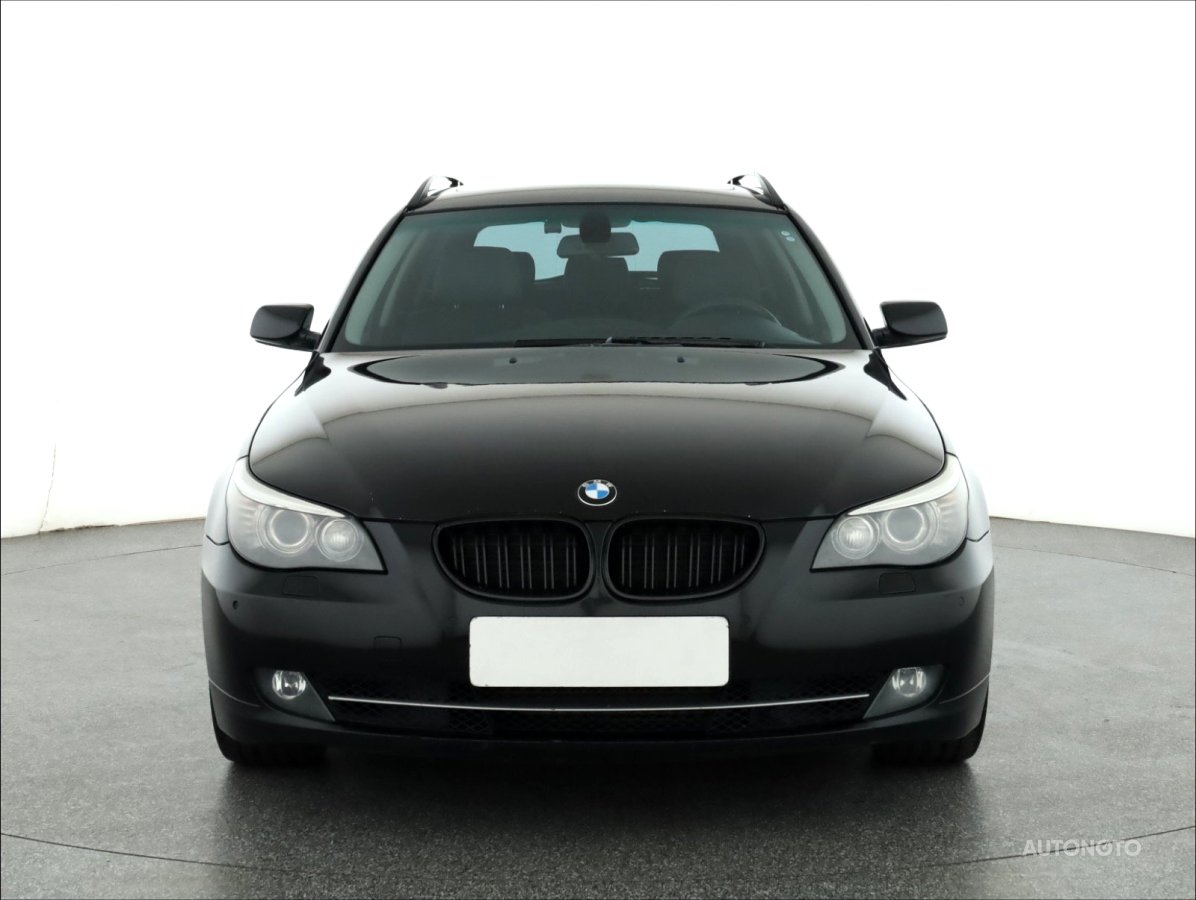 BMW Řada 5, 2007 - pohled č. 2