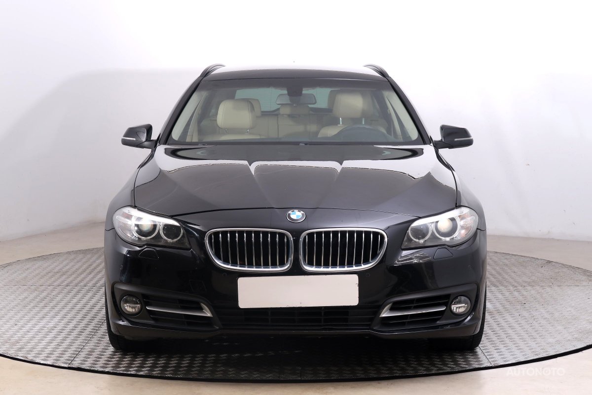 BMW Řada 5, 2014 - pohled č. 2