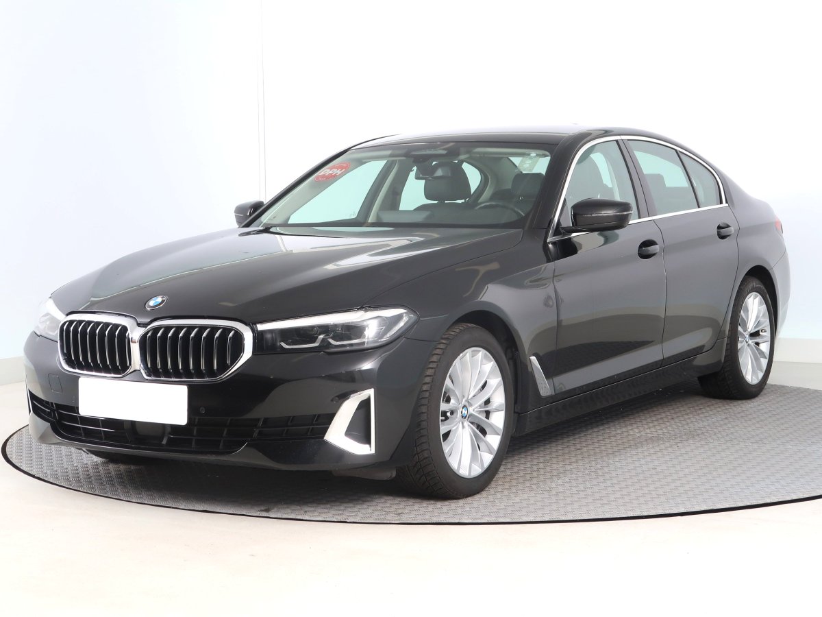 BMW Řada 5, 2021 - pohled č. 3