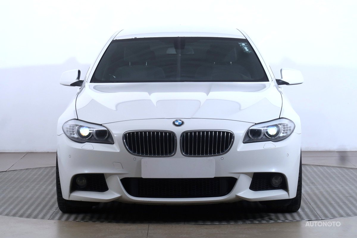 BMW Řada 5, 2013 - pohled č. 2