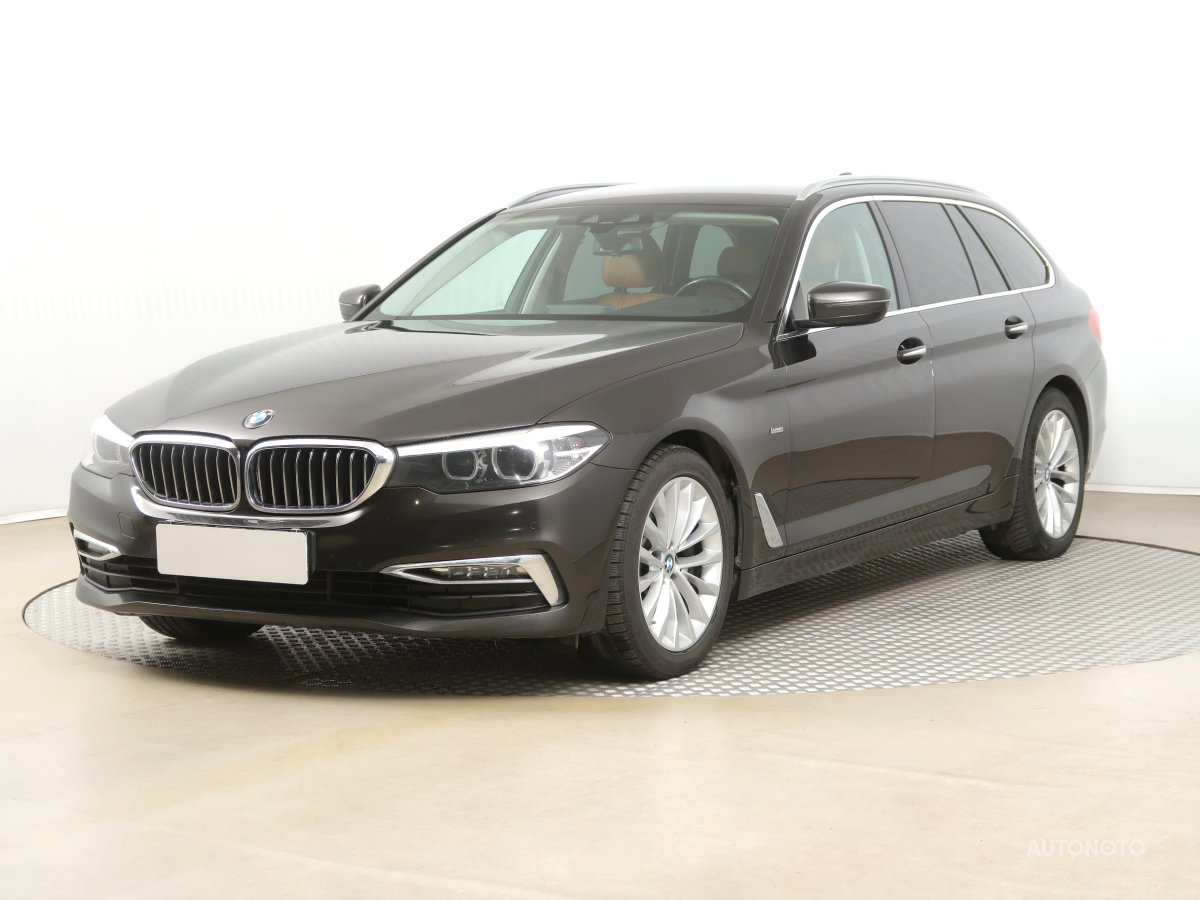 BMW Řada 5, 2017 - pohled č. 3