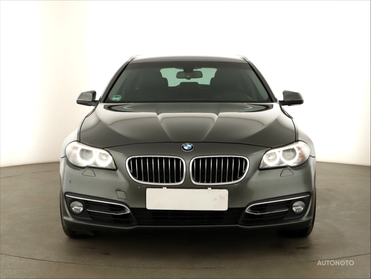 BMW Řada 5, 2014 - pohled č. 2