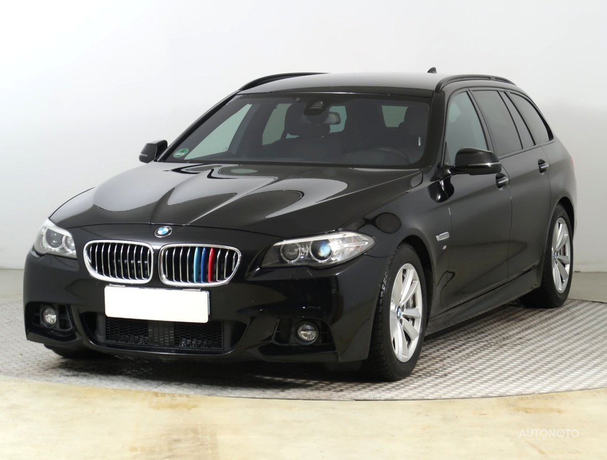 BMW Řada 5, 2017 - pohled č. 3