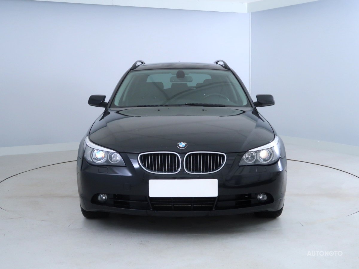 BMW Řada 5, 2006 - pohled č. 2