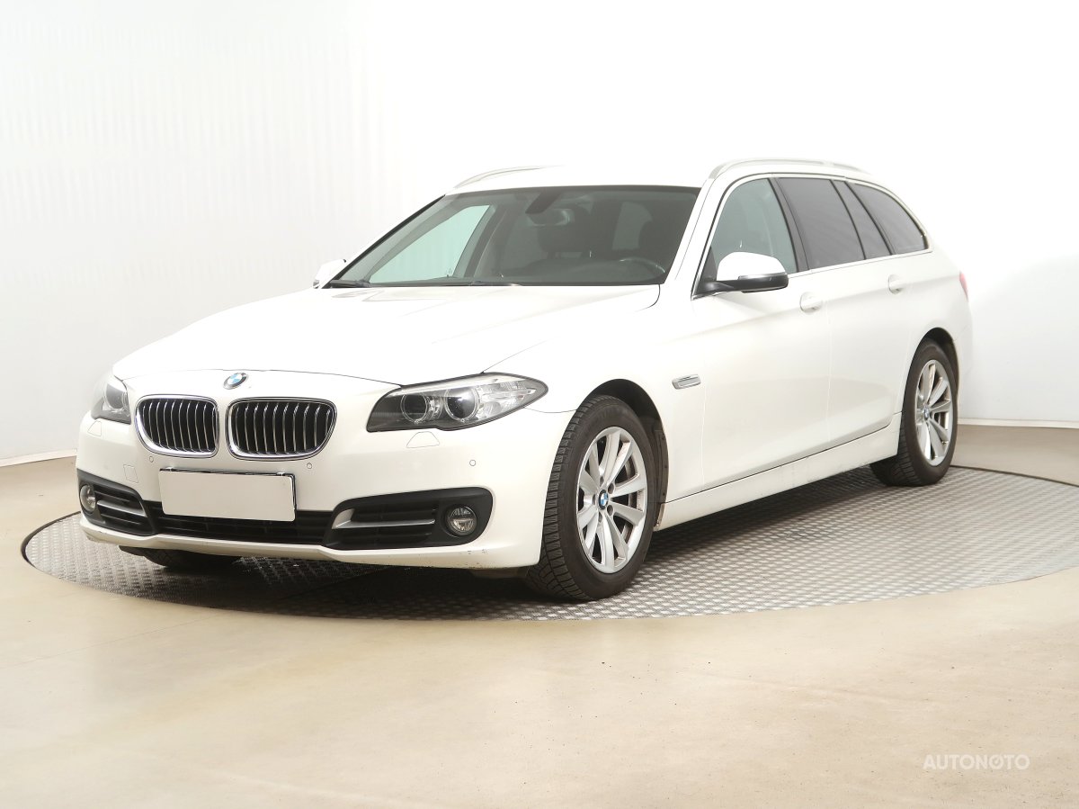 BMW Řada 5, 2015 - pohled č. 3