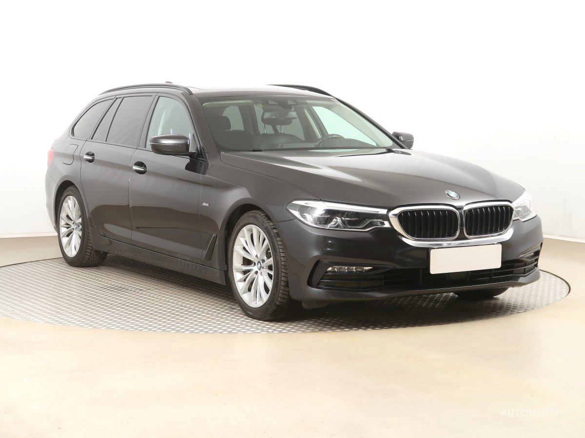 BMW Řada 5, 2017 - celkový pohled