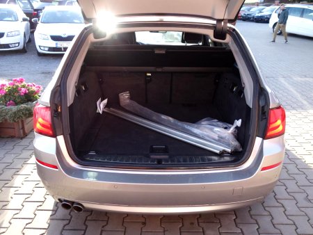BMW Řada 5, 2010 - pohled č. 6