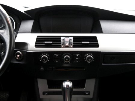 BMW Řada 5, 2006 - pohled č. 13