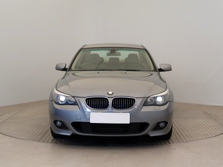 BMW Řada 5, 2005 - pohled č. 2