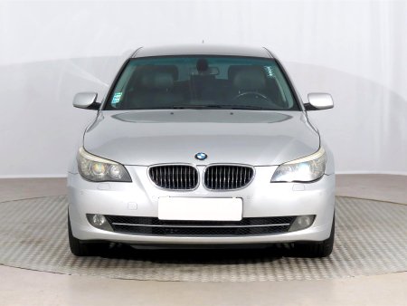 BMW Řada 5, 2008 - pohled č. 2