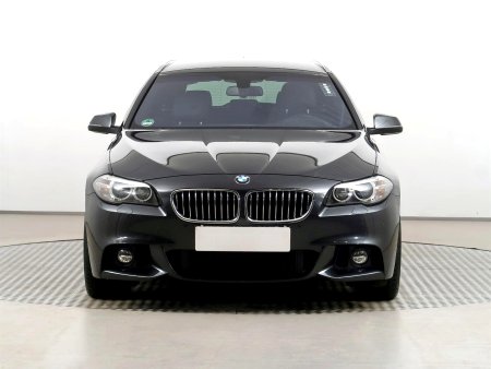 BMW Řada 5, 2014 - pohled č. 2