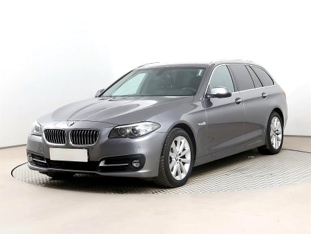 BMW Řada 5, 2014 - pohled č. 3