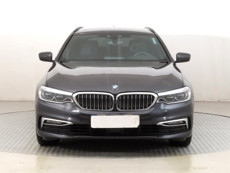 BMW Řada 5, 2019 - pohled č. 2