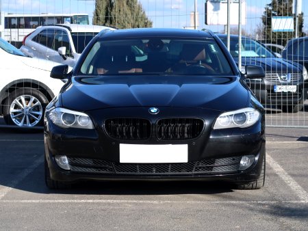 BMW Řada 5, 2011 - pohled č. 2