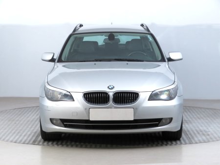 BMW Řada 5, 2007 - pohled č. 2