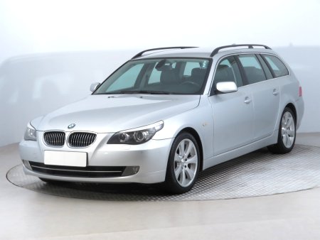 BMW Řada 5, 2007 - pohled č. 3