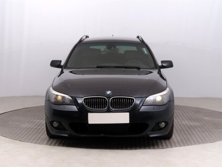 BMW Řada 5, 2009 - pohled č. 2