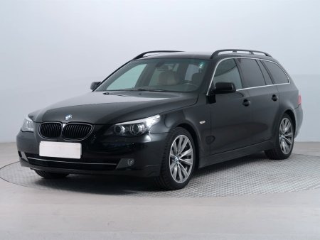 BMW Řada 5, 2009 - pohled č. 3