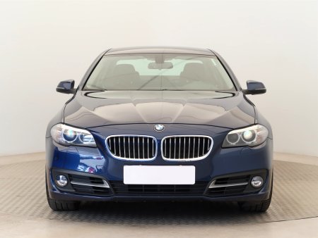 BMW Řada 5, 2016 - pohled č. 2