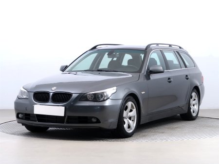 BMW Řada 5, 2005 - pohled č. 3