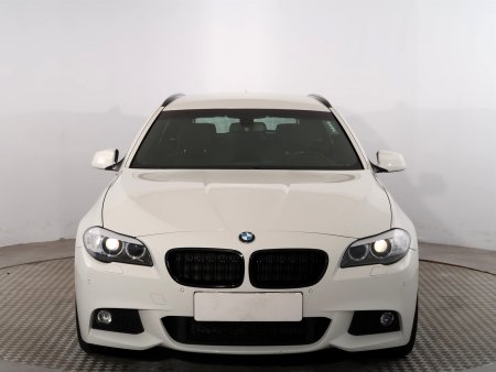 BMW Řada 5, 2012 - pohled č. 2