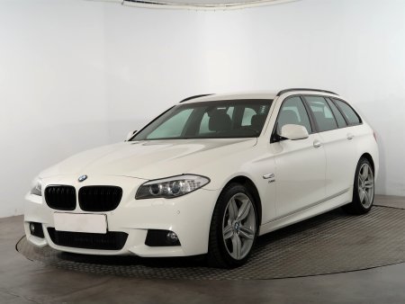 BMW Řada 5, 2012 - pohled č. 3