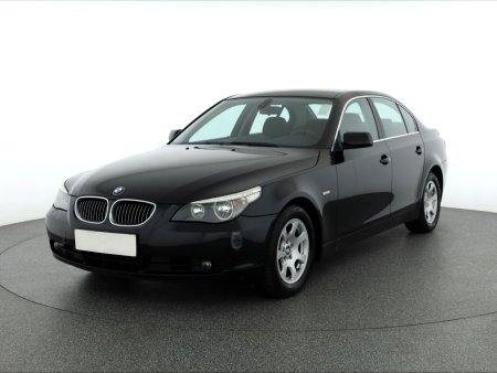 BMW Řada 5, 2006 - pohled č. 3