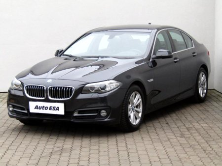 BMW Řada 5, 2013 - pohled č. 3