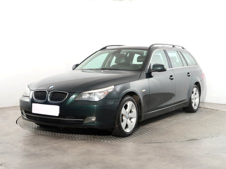 BMW Řada 5, 2010 - pohled č. 3