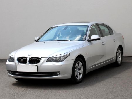 BMW Řada 5, 2009 - pohled č. 3