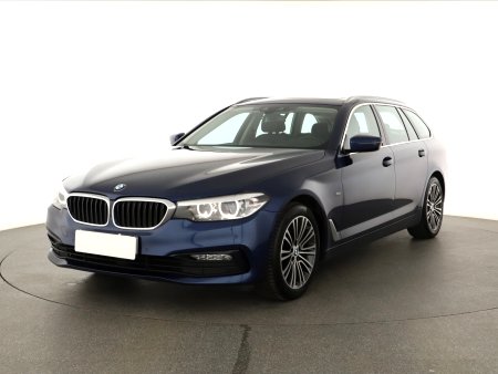 BMW Řada 5, 2017 - pohled č. 3