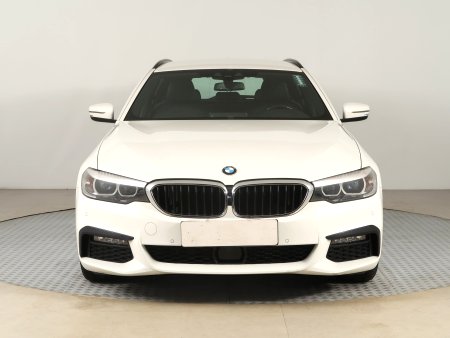 BMW Řada 5, 2018 - pohled č. 2