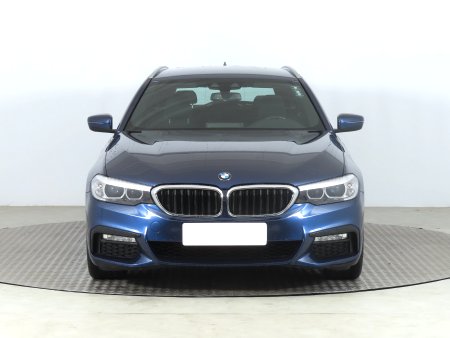 BMW Řada 5, 2017 - pohled č. 2