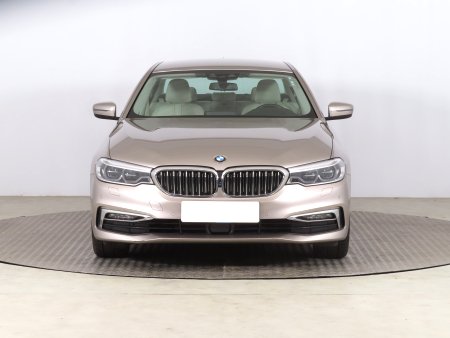 BMW Řada 5, 2019 - pohled č. 2