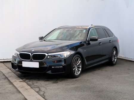 BMW Řada 5, 2017 - pohled č. 3